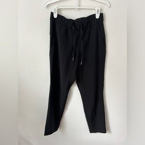 Lululemon joggers black